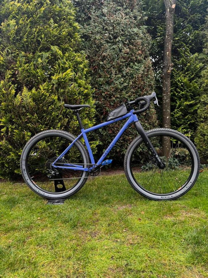Nordest Kutox M staal gravelbike bikepacking Salsa Surly, Fietsen en Brommers, Fietsen | Mountainbikes en ATB, Zo goed als nieuw