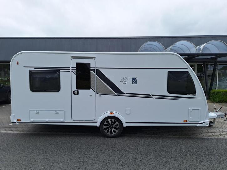 Knaus Sudwind 60 Years 500 FU NIEUW 2025 MODEL, Caravans en Kamperen, Caravans, Bedrijf, tot en met 4, 1250 - 1500 kg, Rondzit