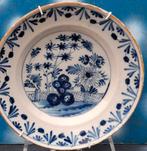 Wandbord. Delft. 18e eeuws. Naar Chinees voorbeeld.  23 cm., Antiek en Kunst, Antiek | Wandborden en Tegels, Ophalen