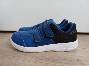 Gymschoenen/ gym schoenen/ sneakers/ gympen, maat 34 beschikbaar voor biedingen