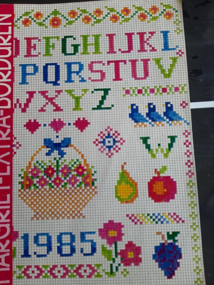 margriet borduren nr 38, Hobby en Vrije tijd, Borduren en Borduurmachines, Patroon, Verzenden