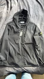 Stone Island Zomerjas - Nieuw, Nooit Gedragen!, Kleding | Heren, Jassen | Zomer, Ophalen of Verzenden, Nieuw, Overige maten, Zwart