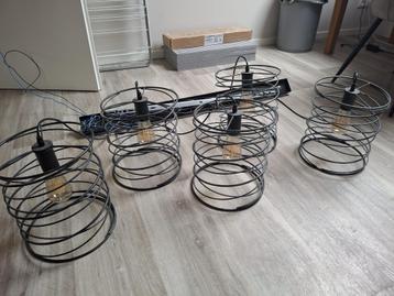 Industriële Hanglampen beschikbaar voor biedingen
