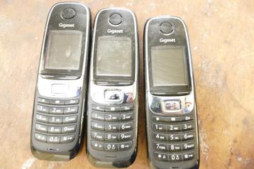 2 sets Huis telefoons beschikbaar voor biedingen