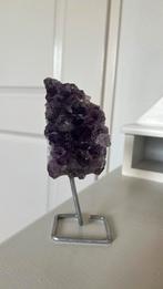 Paarse amethist op standaard, Ophalen of Verzenden, Mineraal