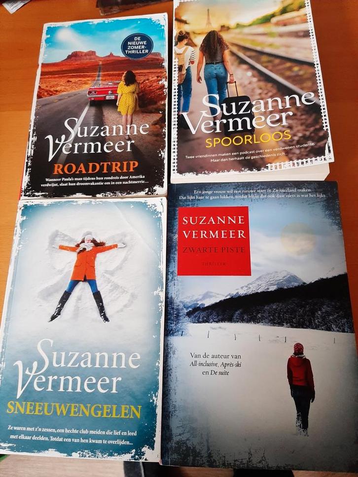 Suzanne Vermeer Boeken - Set van 4 Thrillers, Boeken, Romans, Gelezen, Nederland, Ophalen of Verzenden