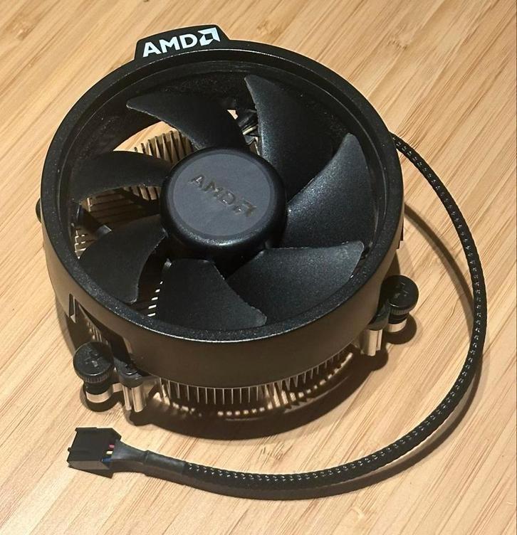 AMD AM4 CPU fan, Computers en Software, Computerkoelers, Zo goed als nieuw, Luchtkoeling, Ophalen