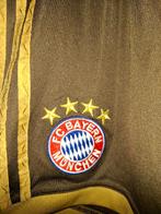 Adidas FC Bayern Munchen sport short, Kinderen en Baby's, Adidas, Sport- of Zwemkleding, Ophalen of Verzenden, Zo goed als nieuw