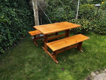 Deense / Scandinavische tuinset,picknick tafel en banken set beschikbaar voor biedingen