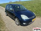 Ford Fiesta 1.6-16V Ghia NIEUWE RIEM + WATERPOMP, Voorwielaandrijving, 1596 cc, Gebruikt, 4 cilinders