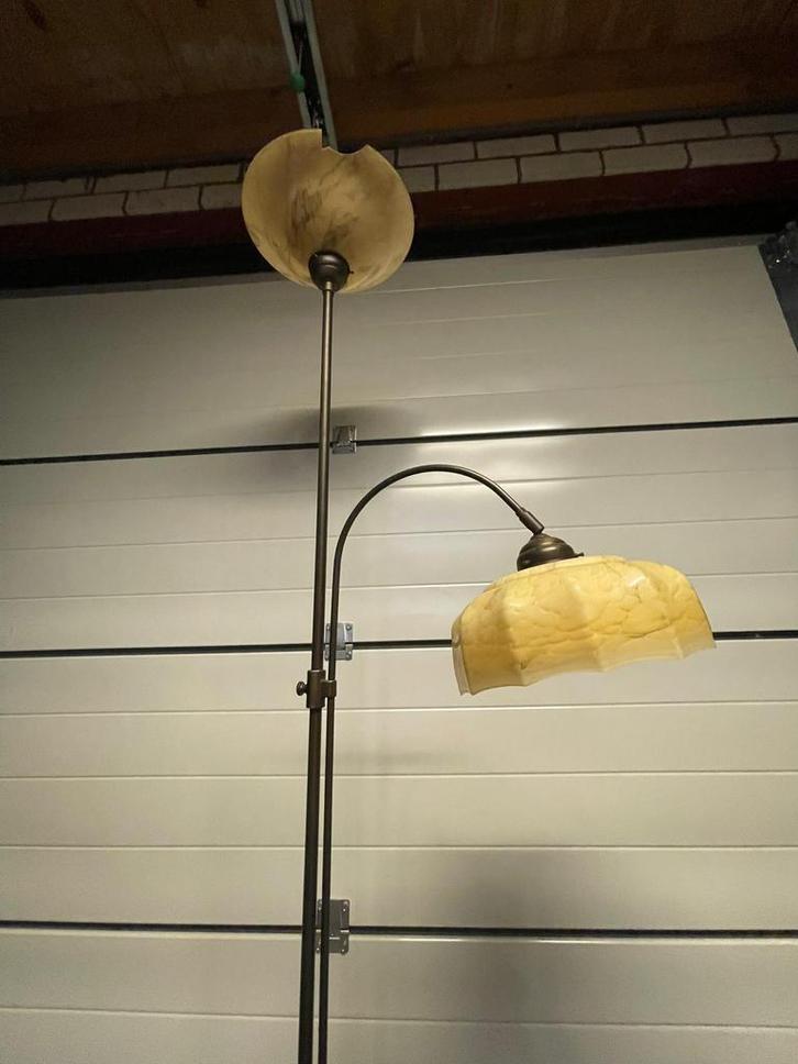 Vintage Staande Lamp met Glazen Kap, Huis en Inrichting, Lampen | Vloerlampen, Gebruikt, 150 tot 200 cm, Glas, Ophalen