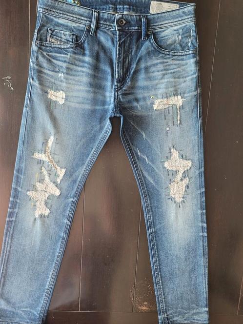 ZGAN DIESEL THOMMER SLIM SKINNY STRETCH DESTROY JEANS 32/30, Kleding | Heren, Spijkerbroeken en Jeans, Zo goed als nieuw, W32 (confectie 46) of kleiner