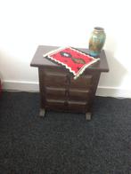 Brutalist laden kastje massief eikenhouten kastje 3 laden, Huis en Inrichting, Kasten | Ladekasten, Ophalen, Eikenhout, 50 tot 100 cm