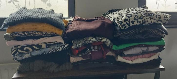 Pakket dameskleding maat 42 en 44, Kleding | Dames, Dames-kledingpakketten, Zo goed als nieuw, Maat 42/44 (L), Ophalen of Verzenden