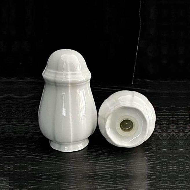 Villeroy & Boch Manoir 𝐕𝐢𝐭𝐫𝐨   Peper.of.Zout-Vaatje, Huis en Inrichting, Keuken | Servies, Zo goed als nieuw, Porselein, Ophalen of Verzenden