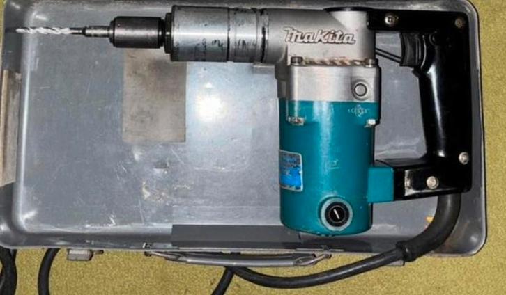 Makita boorhamer HR1800, Doe-het-zelf en Verbouw, Gereedschap | Boormachines, Gebruikt, Boor- en/of Breekhamer, 600 watt of meer