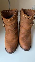 Bruine enkellaarsjes met hak maat36, Kleding | Dames, Ophalen of Verzenden, Zo goed als nieuw, Bruin, Lage of Enkellaarzen