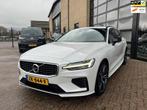 Volvo V60 T8 Twin Engine AWD R-Design, Panodak, Auto's, Volvo, Automaat, Gebruikt, 4 cilinders, Leder en Stof