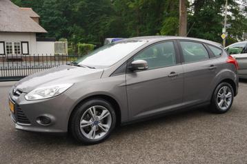Ford Focus 1.0 EcoBoost Edition 5 Drs Airco Navi Lm Velgen beschikbaar voor biedingen