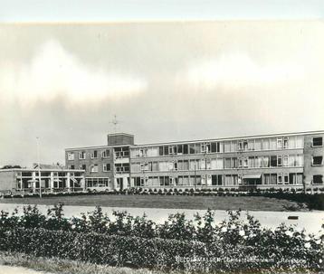 (387-037-035) Geldermalsen Bejaardencentrum Ravenstein beschikbaar voor biedingen