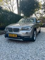 BMW X1 2.0 Xdrive 28I AUT 2013 Grijs High Executive, Auto's, BMW, Origineel Nederlands, Te koop, Zilver of Grijs, 1570 kg