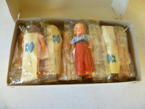 Overdoos met 12 stuks poppetjes merk Ari DDR ca. 80er jaren, Verzamelen, Poppetjes en Figuurtjes, Nieuw, Ophalen of Verzenden