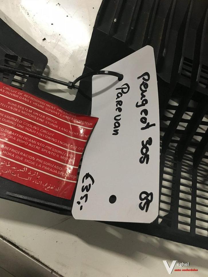 Peugeot 305 1985 Paravan, Auto-onderdelen, Carrosserie en Plaatwerk, Gebruikt, Ophalen