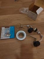 2x Spotje met lamp gu10 wit met armatuur voor 240 en 12v, Ophalen of Verzenden, Gebruikt, Halogeen