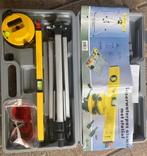 Laser waterpas Aluminium met statief, Doe-het-zelf en Verbouw, Ophalen, Zo goed als nieuw