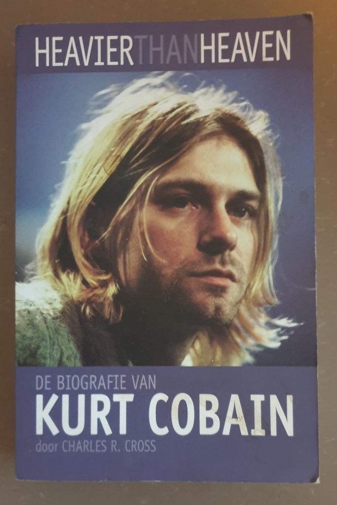 Charles Cross - Heavier than heaven NEDERLANDSE VERSIE, Boeken, Biografieën, Gelezen, Ophalen of Verzenden