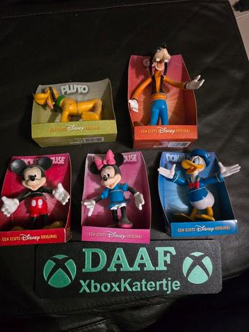 5x ah Disney figuren in verpakking  beschikbaar voor biedingen