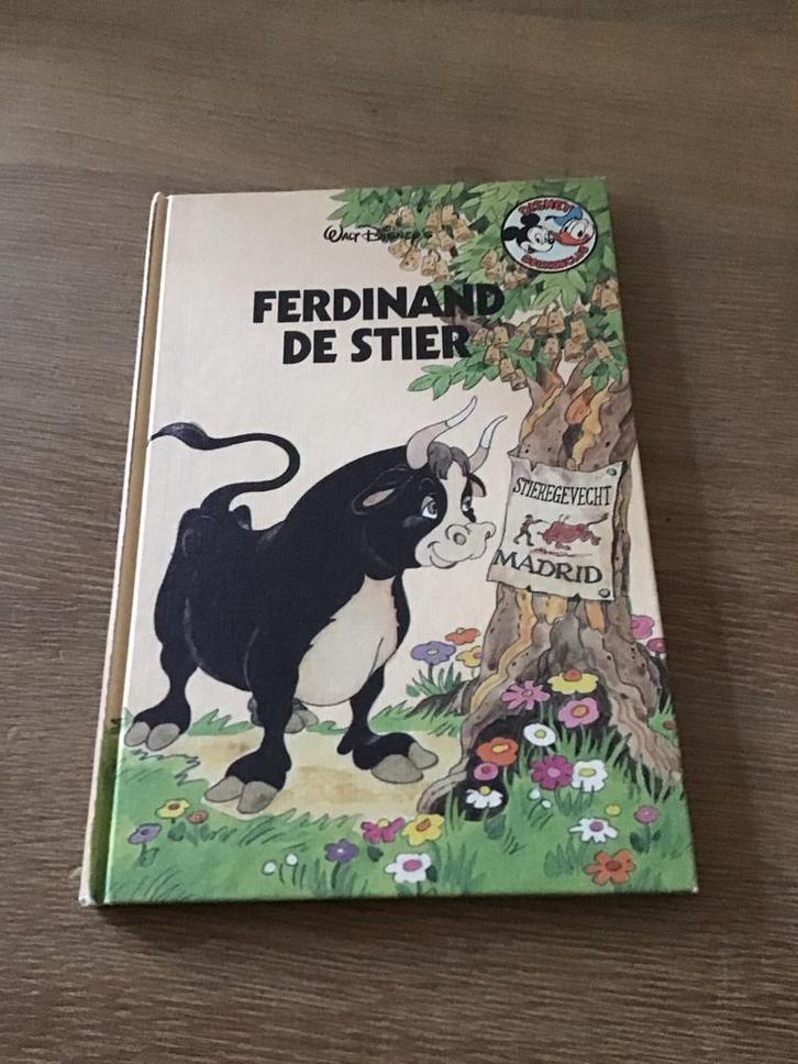 Ferdinand de Stier - Walt Disney Klassieker, Boeken, Kinderboeken | Jeugd | onder 10 jaar, Gelezen, Sprookjes, Verzenden