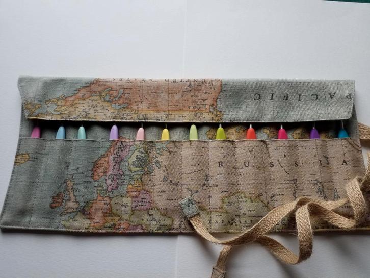 Haaknaalden etui Wereldkaart, Hobby en Vrije tijd, Breien en Haken, Nieuw, Haken, Ophalen of Verzenden