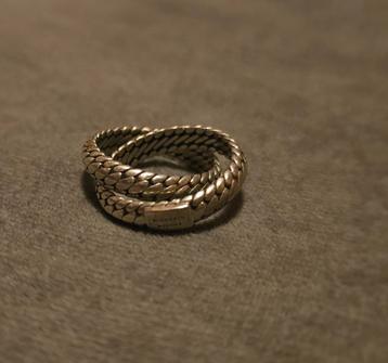 Dubbele ring Buddha to Bud9dha beschikbaar voor biedingen