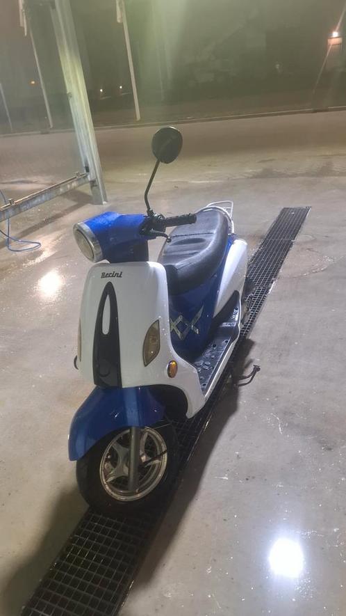 Berini Scooter, Fietsen en Brommers, Snorfietsen en Snorscooters, Zo goed als nieuw, Overige merken, Ophalen