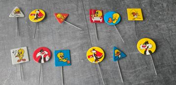 Pins speldjes Looney Tunes uit 1976 beschikbaar voor biedingen