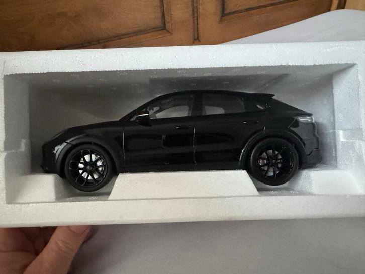 Norev Porsche Cayenne S Coupe 2019 Zwart 1:18 - Nieuw!, Hobby en Vrije tijd, Modelauto's | 1:18, Nieuw, Auto, Norev, Ophalen of Verzenden