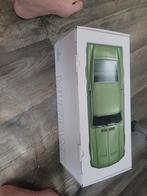 Ford Mustang  groen 1/12, Hobby en Vrije tijd, Modelauto's | 1:5 tot 1:12, Auto, On, Ophalen of Verzenden, On