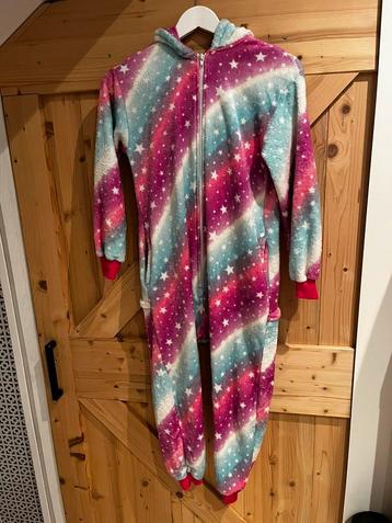 Unicorn onesie maat 130 beschikbaar voor biedingen