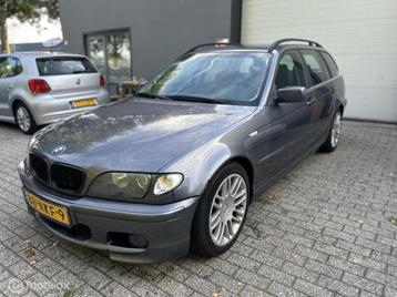 BMW 3-serie Touring 325i / NIEUWE APK / AUTOMAAT/ STOELVERW/ beschikbaar voor biedingen