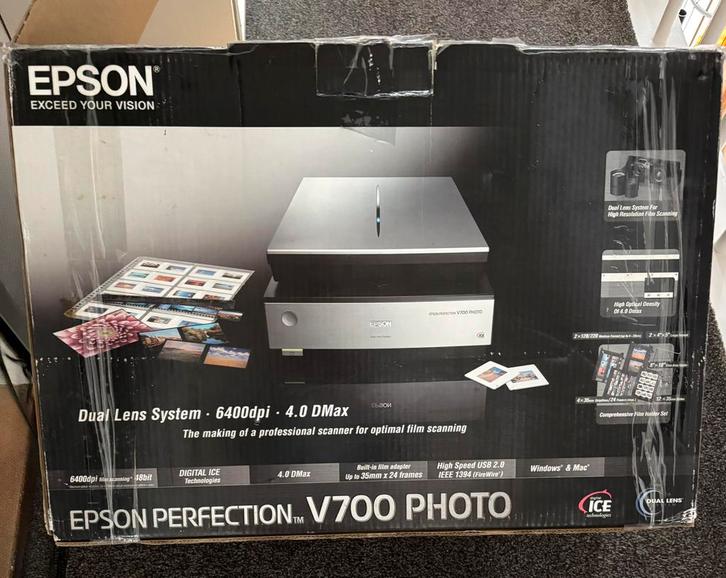 Te koop: Epson Perfection V700 photo scanner, Computers en Software, Scanners, Gebruikt, Diascanner, MacOS, Windows, Ophalen