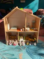 Ikea poppenhuis met meubeltjes van Hape, Ophalen, Gebruikt