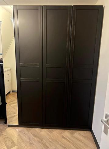 Pax kast zo goed als nieuw en nog geen jaar oud. - afbeelding 1