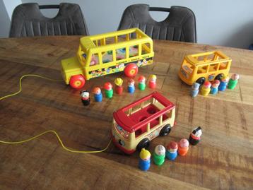 3x VINTAGE Fisher Price Schoolbus 192 compleet met poppetjes beschikbaar voor biedingen