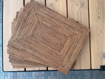 Rieten Placemats - 8 stuks beschikbaar voor biedingen