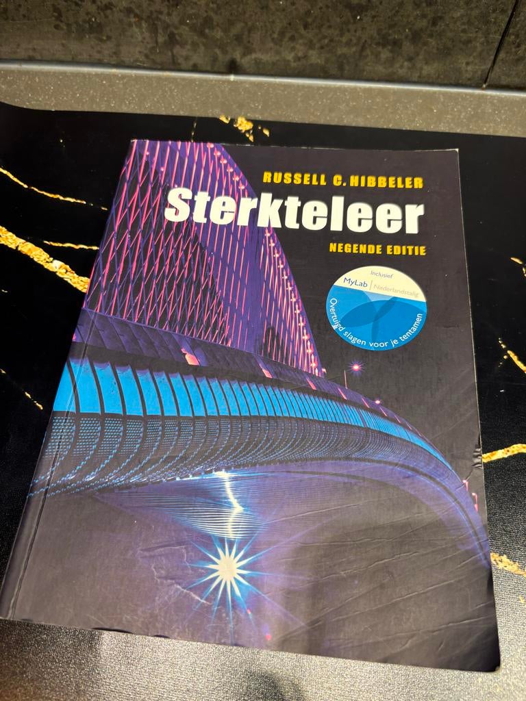 Sterkteleer 9e editie - Russel C.Hibbeler, Boeken, Ophalen of Verzenden, Beta, Zo goed als nieuw, HBO