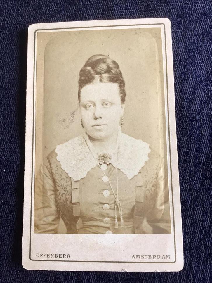 CDV, Dame, OFFENBERG, AMSTERDAM, Carte de Visite, Verzamelen, Foto's en Prenten, Gebruikt, Foto, Voor 1940, Ophalen of Verzenden