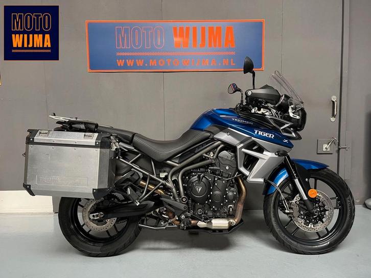 TRIUMPH TIGER 800 XRX - 2017 + kofferset - incl onderhoud, Motoren, Motoren | Triumph, Bedrijf, Overig, 3 cilinders