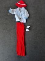 Barbie kleding broek,blouse hoedje en schoentjes, Ophalen of Verzenden, Gebruikt, Kleertjes