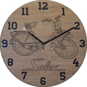 Themaklok met een Solex brommer als thema beschikbaar voor biedingen